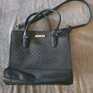 Nine West purse. NWOT.